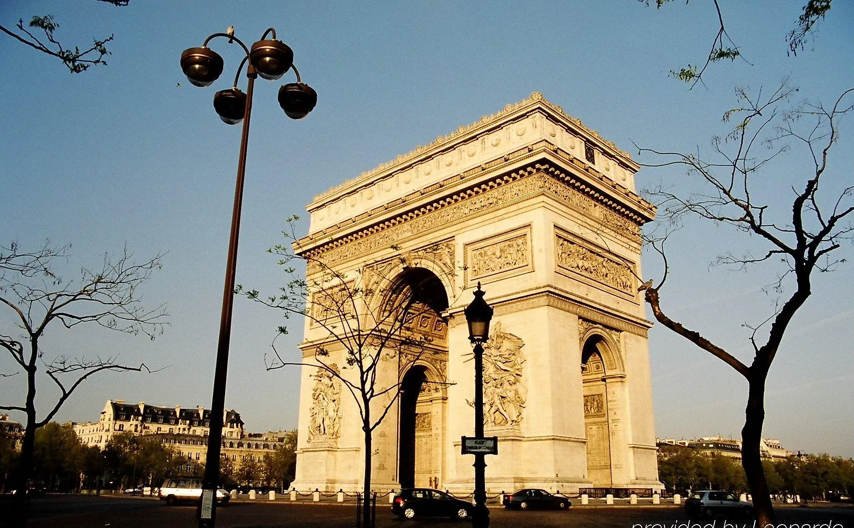 Otel Louvre