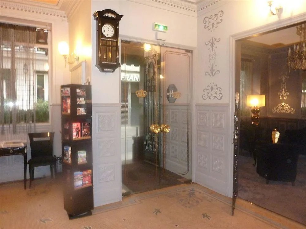Otel Louvre