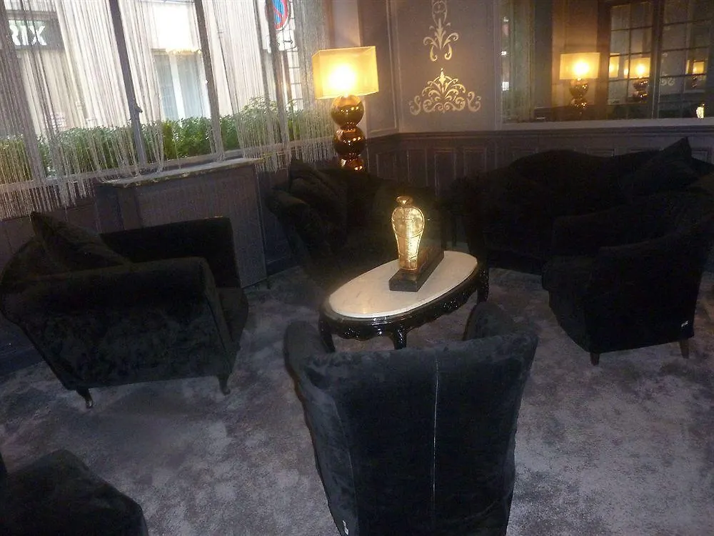 Louvre Otel Paris