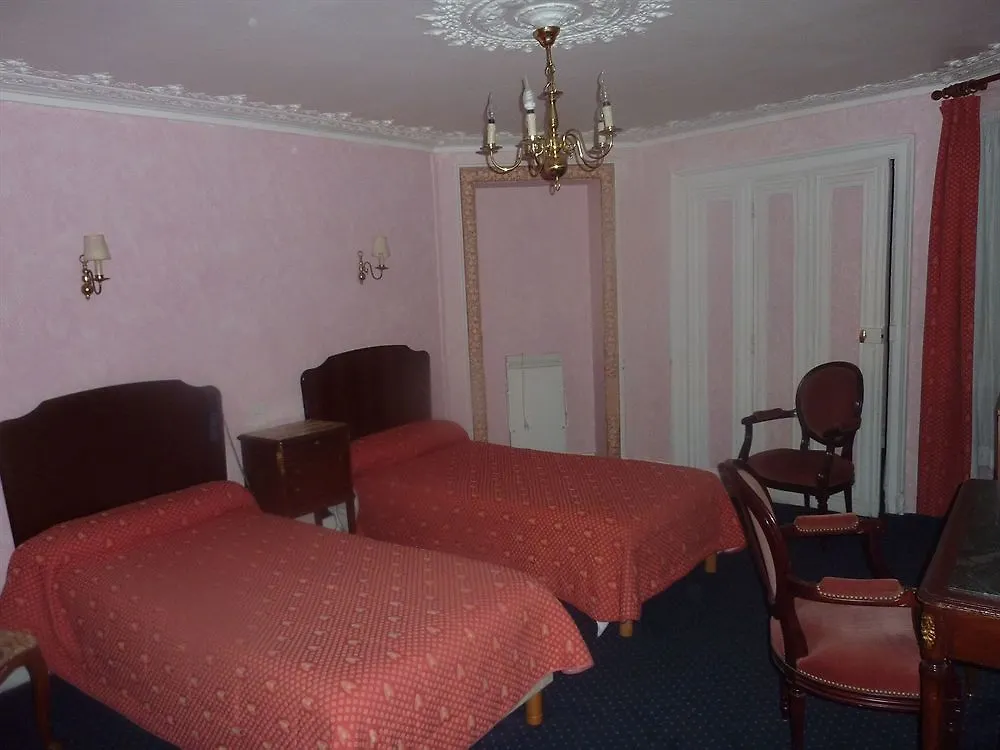 Otel Louvre